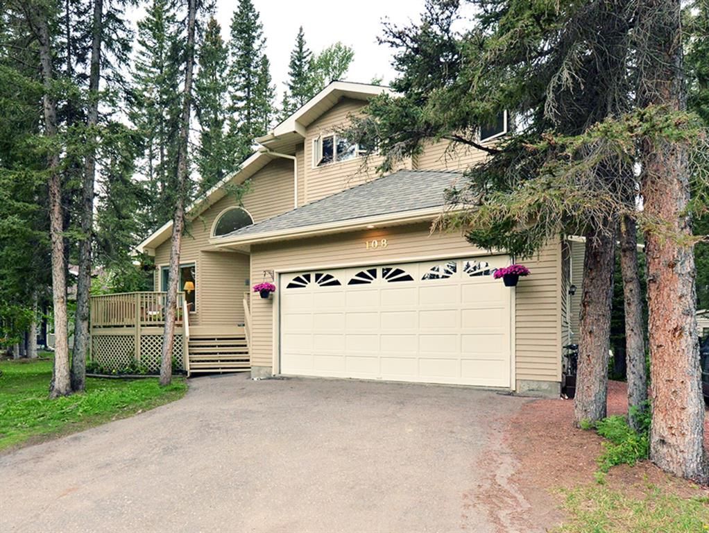 I have sold a property at 108 Manyhorses DRIVE in Bragg Creek
